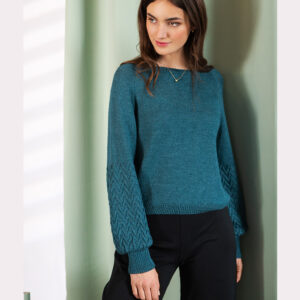 Juna Pullover – Breipatroon voor top-down trui met kabels op de mouwen
